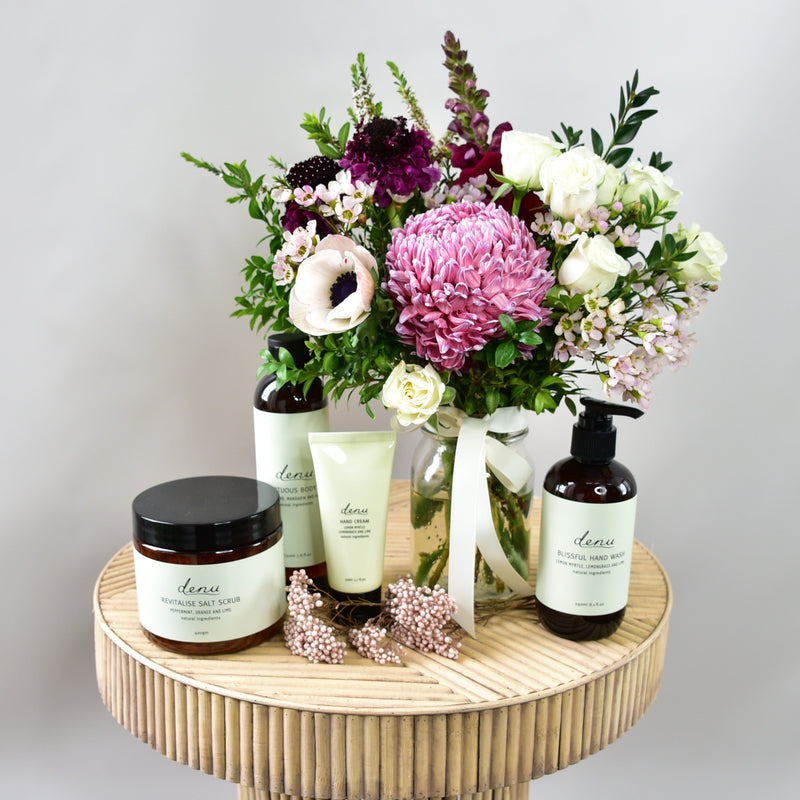 Denu Pamper Pack with Posy Jar