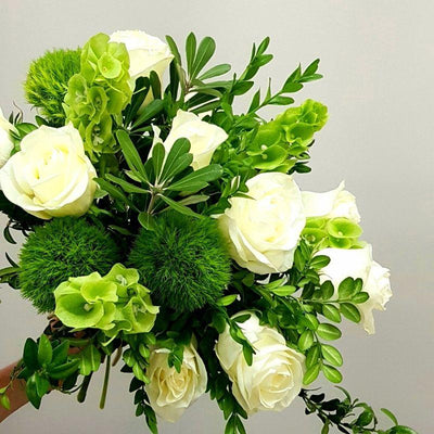 White and green seasonal bouquet of the freshest flowers of the market, from the best florist in Ashburton, Victoria.  The Branche delivers flowers to Malvern, Malvern East, Ashwood, Camberwell, Glen Iris, Toorak, Ashwood, Burwood, Carnegie, Glen Huntly, Hughesdale, Kooyong, and Oakleigh.  You will find your best florist near me is The Branche Ashburton. Order flowers online.  